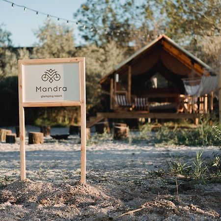 Glamping Mandra Hotel Zatoka Kültér fotó